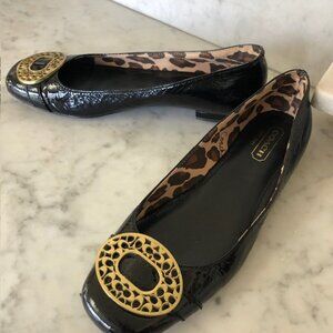 COACH Black Ballerina Flats Decorative C Logo on Toe 7.5B RARE